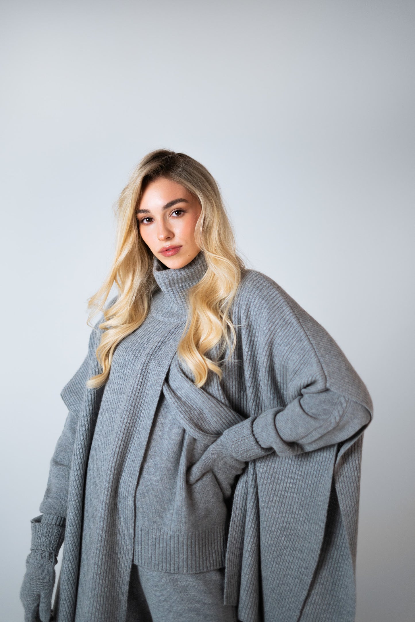 100% Pure Cashmere High Neck Poncho